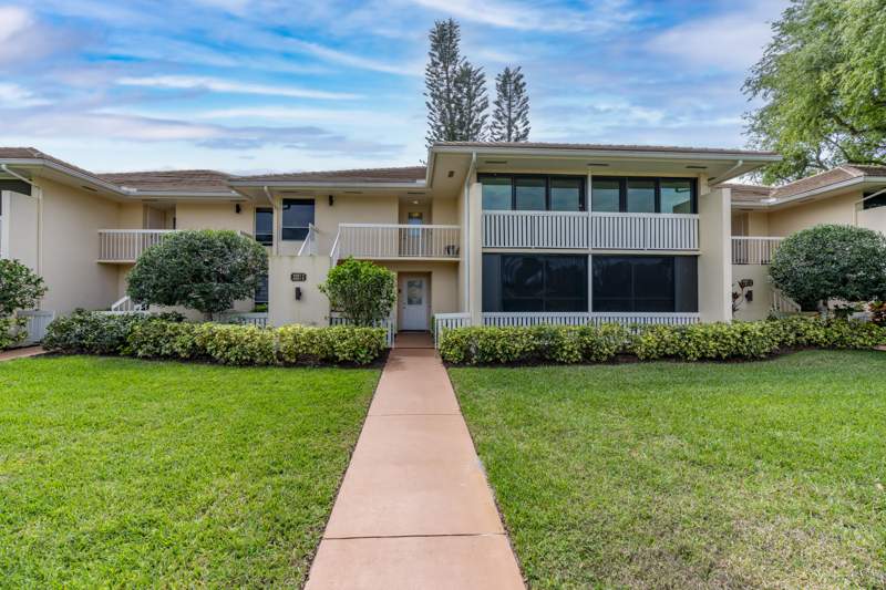 3 bedroom Condominium at 4081 SW Parkgate Boulevard #F, Pipers Landing Garden Apartments Condo, Palm City — photo 2