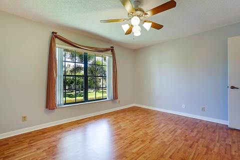 3283 Jog Park Drive, Greenacres FL - photo 14 of 35