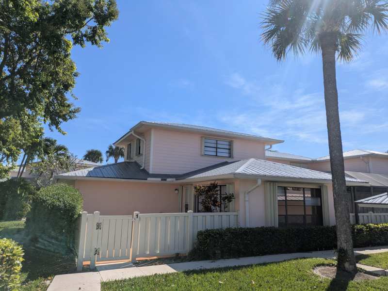 2 bedroom Townhouse at 1772 Gulfstream Avenue #E1, Ocean View S/D Re Plat Holley & Morgan, Fort Pierce — photo 1
