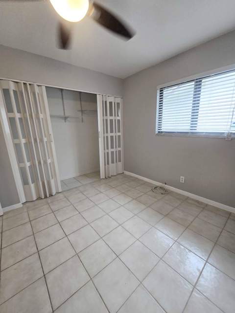 2098 SW 17th Drive, Deerfield Beach FL - photo 20 of 28