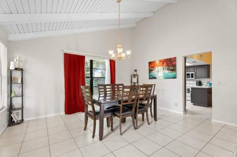 5900 Flatrock Road, West Palm Beach FL - photo 12 of 36