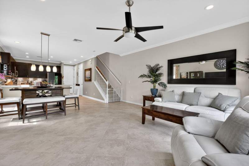 3 bedroom Townhouse at 615 SW Glen Crest Way, River Glen, Stuart — photo 5