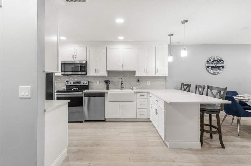 2 bedroom Condominium at 9286 Vista Del Lago, Pines Of Boca Lago Condo, Boca Raton — photo 5