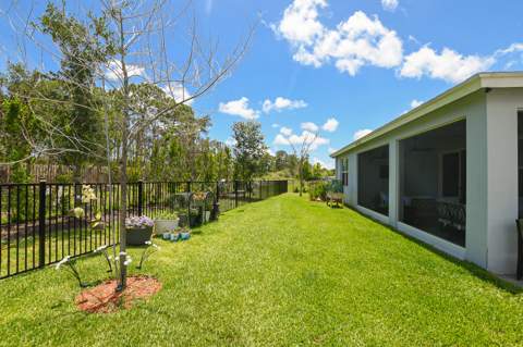 5970 SE Skyblue Circle, Stuart FL - photo 14 of 57