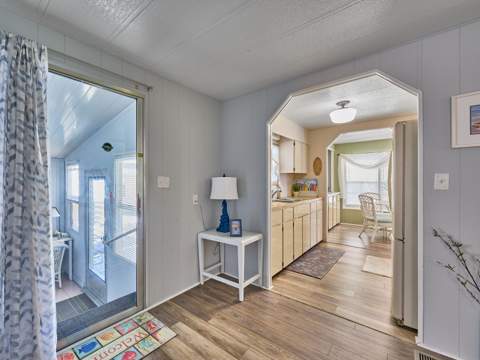 6977 SE Delegate Street, Hobe Sound FL - photo 11 of 60