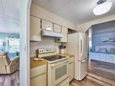6977 SE Delegate Street, Hobe Sound FL - photo 17 of 60