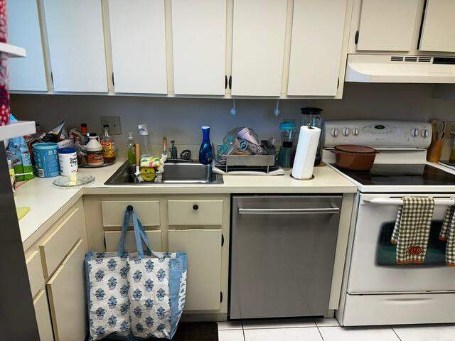 2 bedroom Condominium at 3186 Via Poinciana #306, Poinciana Lakes Condo, Greenacres — photo 2