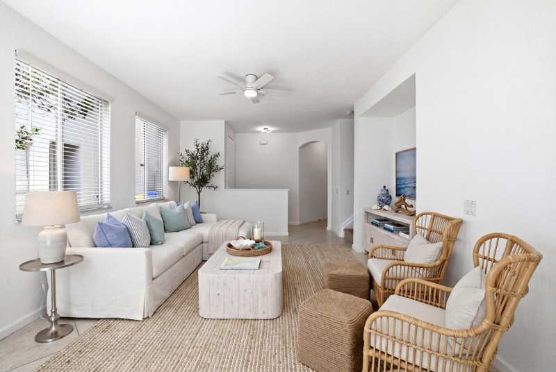 2 bedroom Townhouse at 3068 Laurel Ridge Circle, Thousand Oaks, Riviera Beach — photo 1