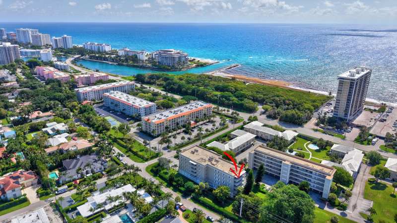 3 bedroom Condominium at 950 De Soto Road #5a, Atlantic Cloisters Condo, Boca Raton — photo 1