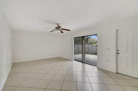 311 3rd Way, West Palm Beach FL - photo 11 of 52
