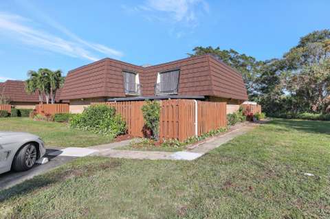 5852 SE Riverboat Drive #321, home for sale on SE Riverboat Drive