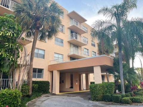 480 Executive Center Drive #4a, West Palm Beach FL - photo 20 of 42