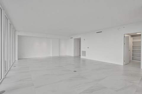 407 N Riverside Drive #401, Pompano Beach FL - photo 13 of 96