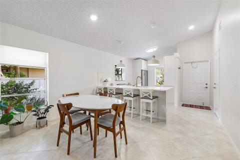 8230 Springtree Road, Boca Raton FL - photo 13 of 46