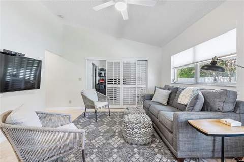 8230 Springtree Road, Boca Raton FL - photo 15 of 46