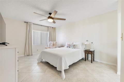 8230 Springtree Road, Boca Raton FL - photo 19 of 46