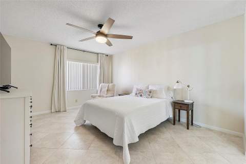 8230 Springtree Road, Boca Raton FL - photo 20 of 46