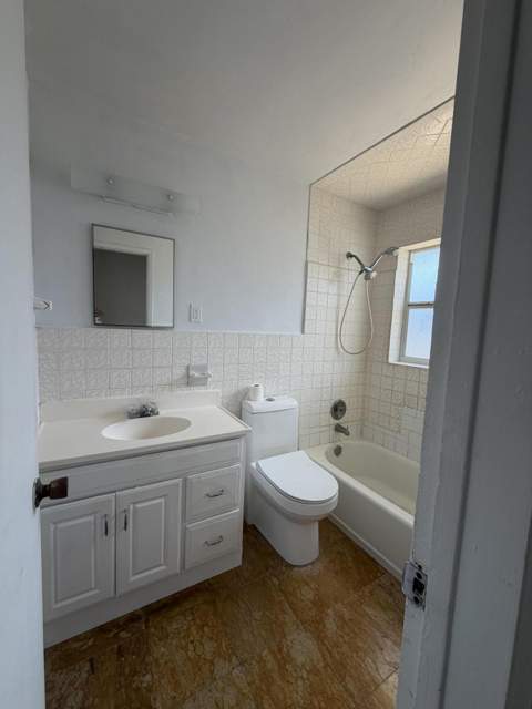 4250 NE 12th Avenue, Pompano Beach FL - photo 15 of 29