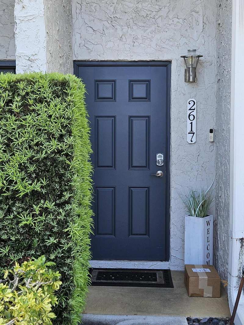 3 bedroom Condominium at 2617 N 40th Avenue, Villas Of Sheridan Condo, Hollywood — photo 1