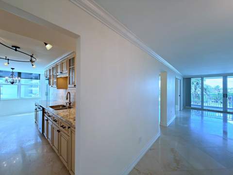 3546 S Ocean Boulevard #410, South Palm Beach FL - photo 9 of 70