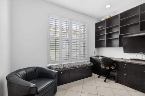 12530 Vía Valenza, Boynton Beach FL - photo 10 of 96