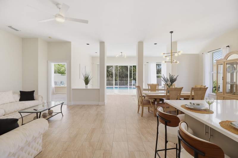 3 bedroom Single Family Residence at 7756 SE Bay Cedar Circle, Preserve, Hobe Sound — photo 4