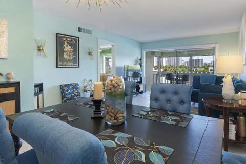 455 Paradise Isle Boulevard #404, Hallandale Beach FL - photo 22 of 55