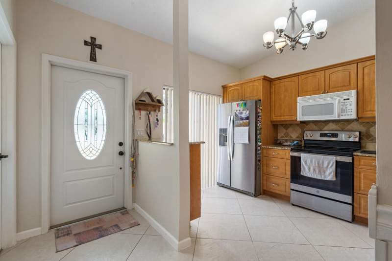 2 bedroom Villa at 6789 Bridlewood Court #., Thornhill Glen, Boca Raton — photo 5
