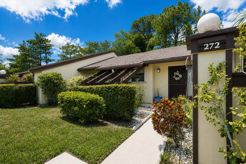 2 bedroom Villa at 272 Beaver Dam Court, Strathmore Gate West Unit 1, Royal Palm Beach — photo 3