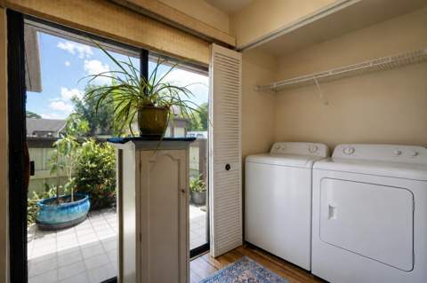 272 Beaver Dam Court, Royal Palm Beach FL - photo 10 of 31