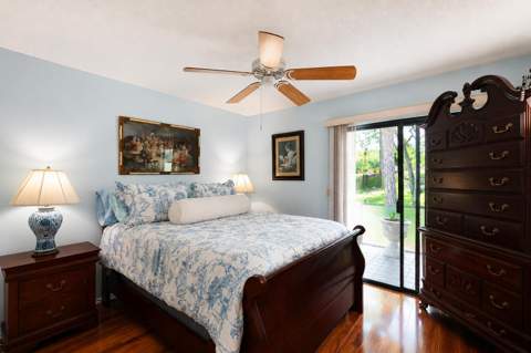 272 Beaver Dam Court, Royal Palm Beach FL - photo 11 of 31