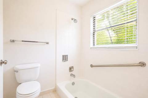 272 Beaver Dam Court, Royal Palm Beach FL - photo 17 of 31