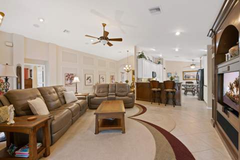 5185 Glenville Drive, Boynton Beach FL - photo 9 of 33