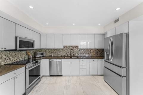 3120 S Ocean Boulevard #3-202, Palm Beach FL - photo 16 of 52