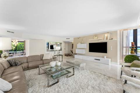 3120 S Ocean Boulevard #3-202, Palm Beach FL - photo 7 of 52