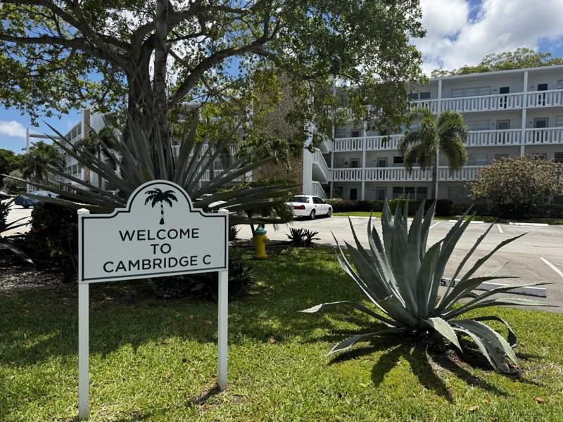 1 bedroom Condominium at 3058 Cambridge C #3058, Cambridge C Condo, Deerfield Beach — photo 2
