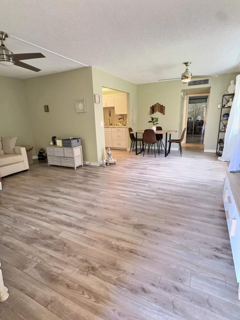 1 bedroom Condominium at 199 E Burgundy, Kings Point Burgundy Condos, Delray Beach — photo 5