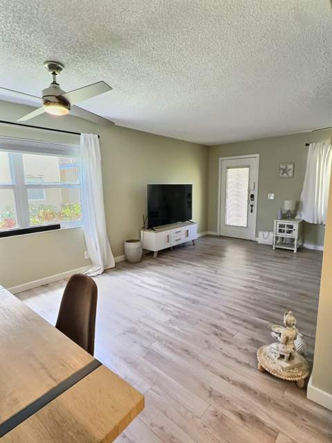 199 E Burgundy, Delray Beach FL - photo 6 of 25