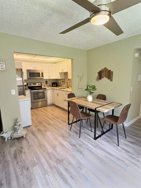 199 E Burgundy, Delray Beach FL - photo 8 of 25