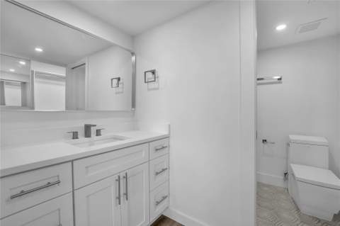 6037 Balboa Circle #401, Boca Raton FL - photo 12 of 22