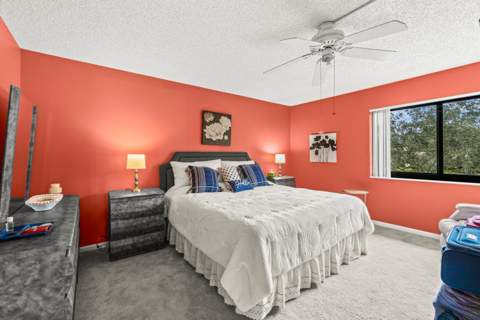 5687 Fairway Park Drive, Boynton Beach FL - photo 21 of 34
