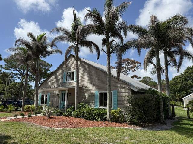709 Savannah Street