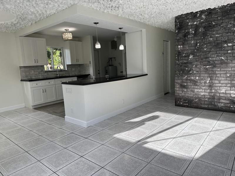 3 bedroom Single Family Residence at 2811 NW 8th Street, Collier City Add, Pompano Beach — photo 3