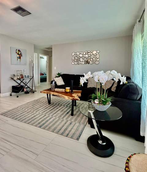 3464 NW 26th Avenue, Boca Raton FL - photo 6 of 33