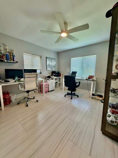 3464 NW 26th Avenue, Boca Raton FL - photo 9 of 33