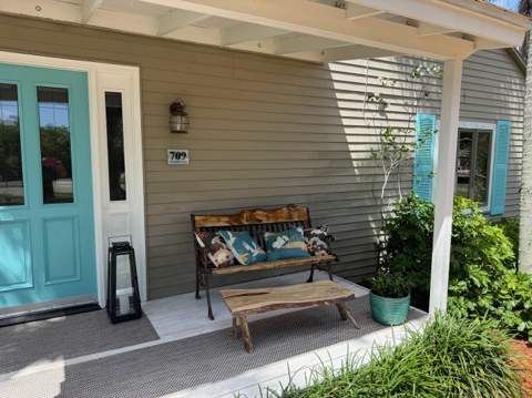 709 Savannah Street, Fort Pierce FL - photo 6 of 55