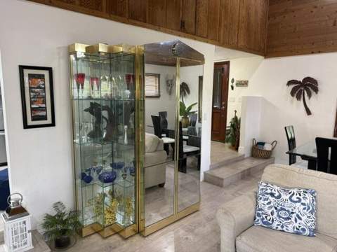 709 Savannah Street, Fort Pierce FL - photo 10 of 55