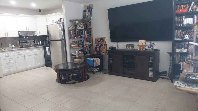 1 bedroom Condominium at 330 Brighton H, Brighton At Century Village Condo, Boca Raton — photo 2