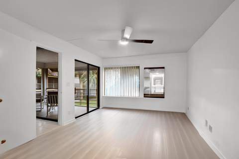11255 Green Lake Drive #202, Boynton Beach FL - photo 11 of 29