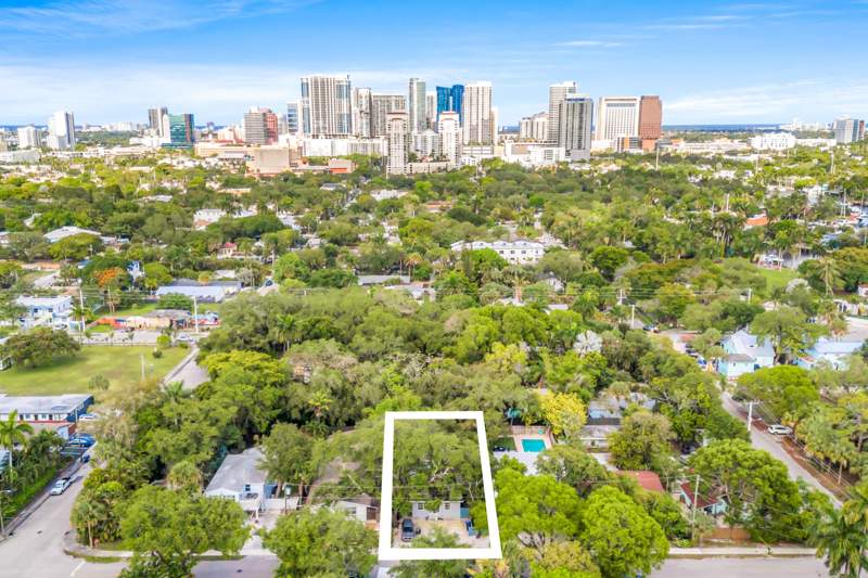 5 bedroom Single Family Residence at 312 SW 12th Avenue, Sailboat Bend, Fort Lauderdale — photo 2